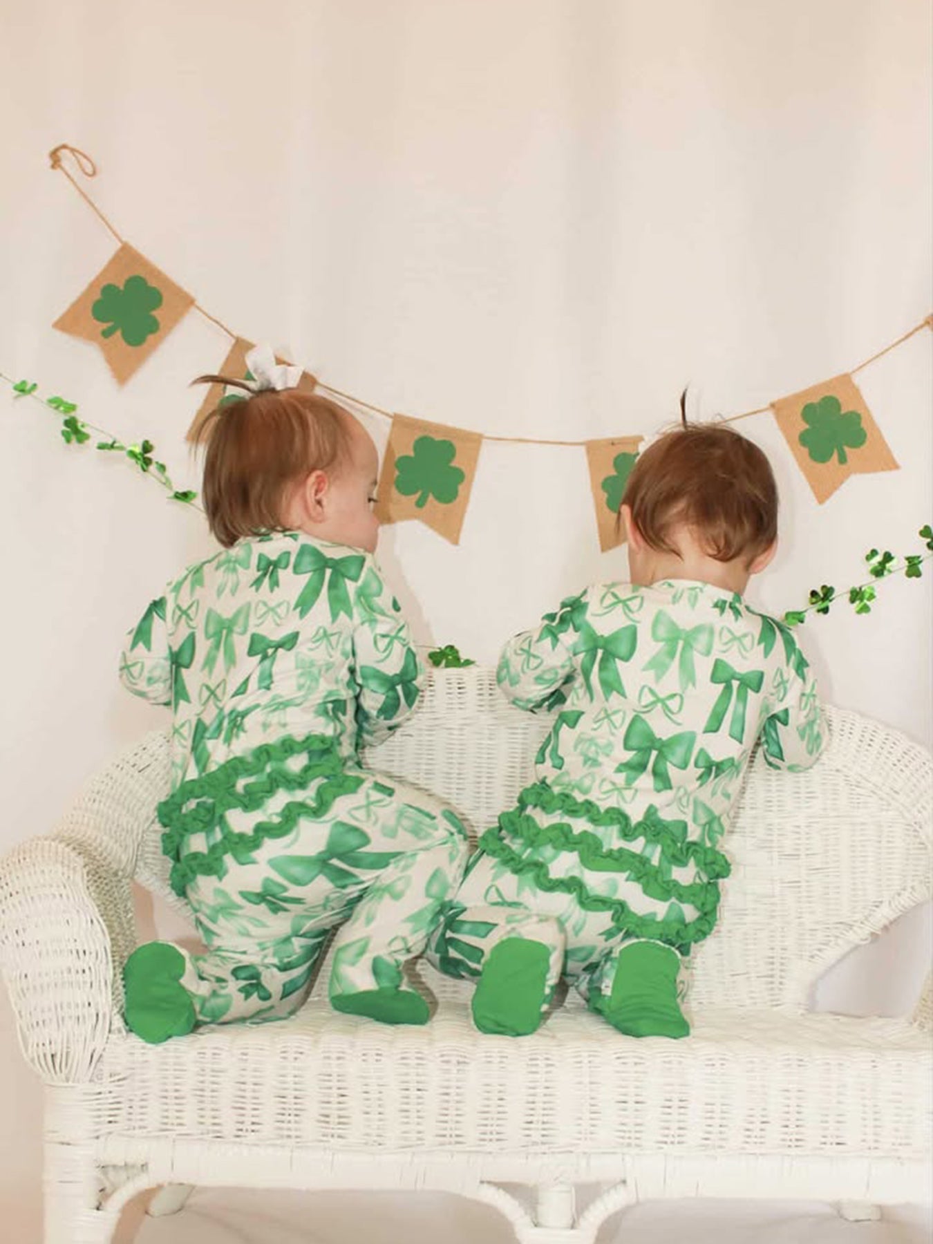 St. Patrick's Day Bow Print  Long Sleeves Baby Girls Romper