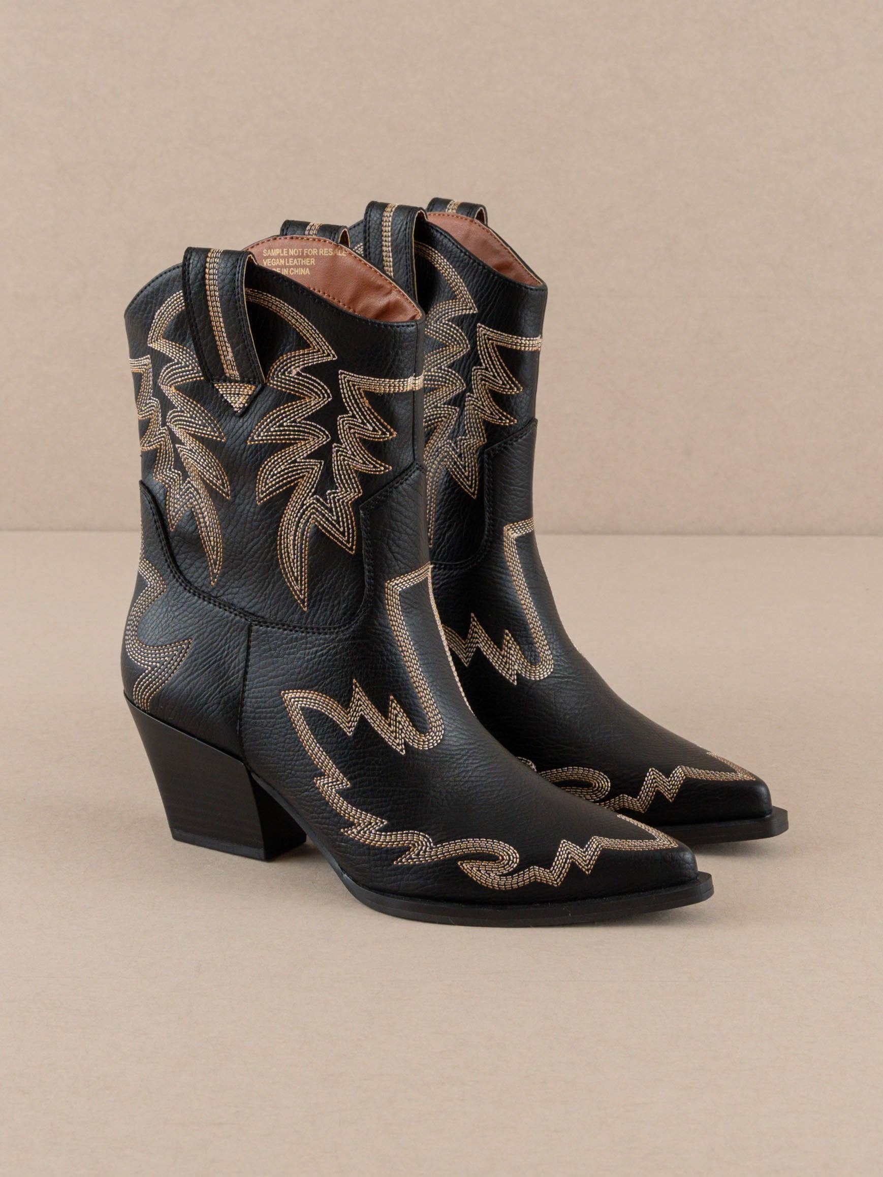The Nantes Black Cowboy Boot